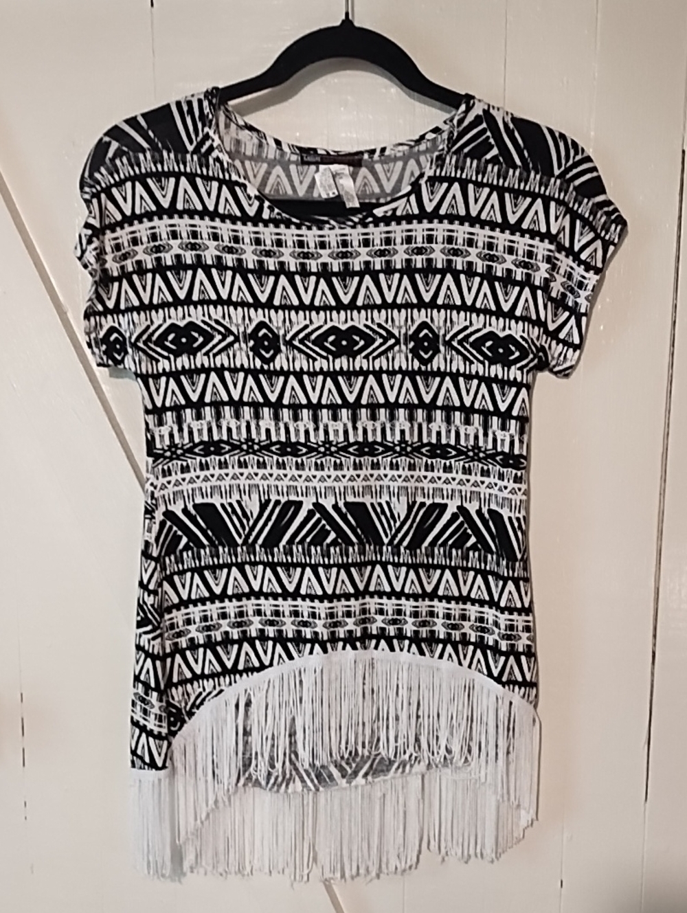 Black & White Tribal Crop Top with Fringe - Girls XL VGC.